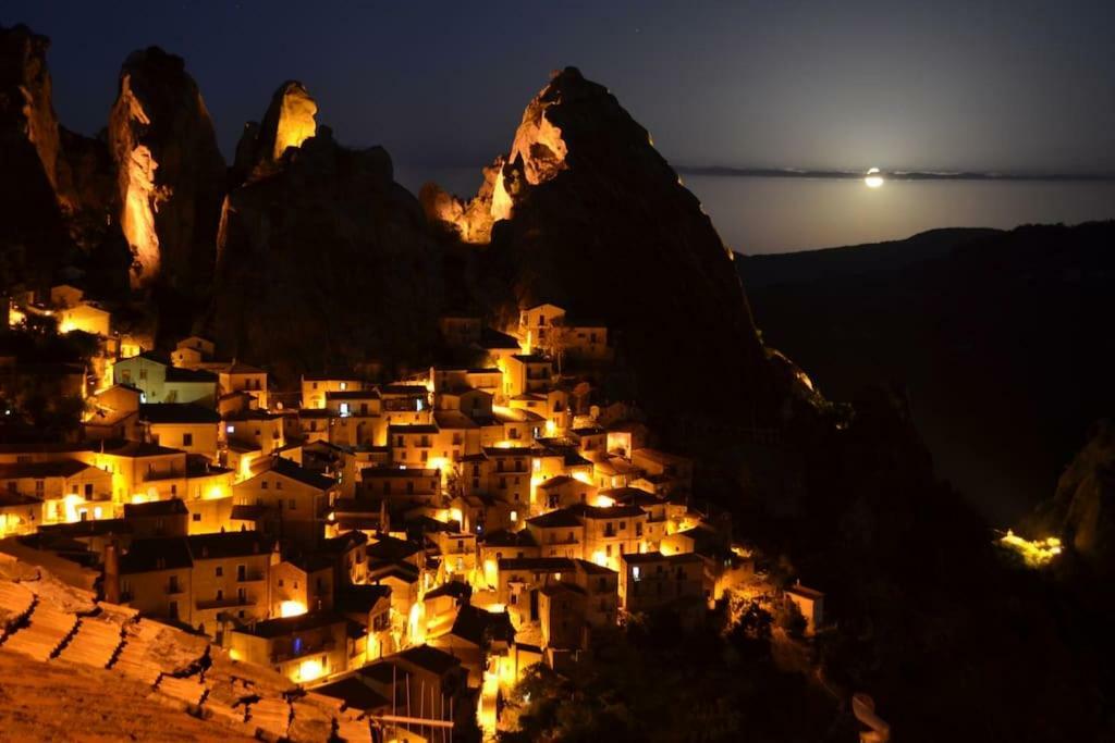 Apartamento Casa Contadina Castelmezzano Exterior foto